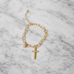 Gold Cross Charm Link Bracelet with Pearl Accent